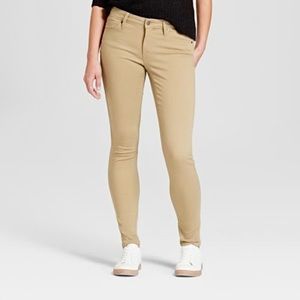 📌NWT Jeggings  •Size 16 •Tan •New